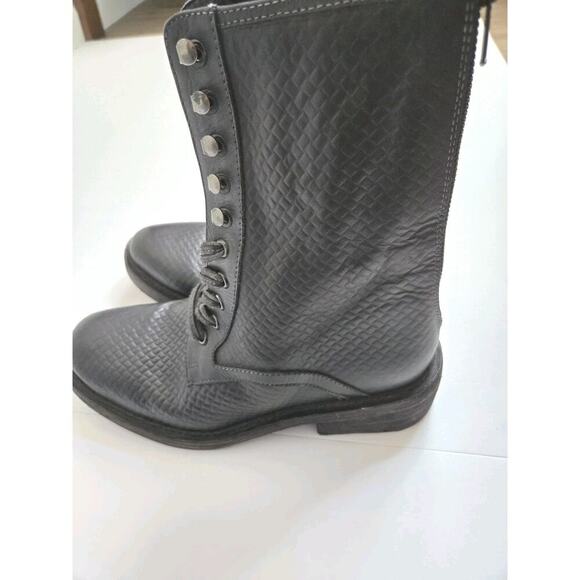 Free People Womens Leather Santa Fe Lace-Up Boot in Black Embossed US 10 40 - Picture 6 of 15